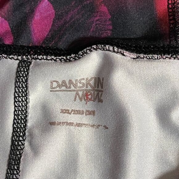🌸 Danskin Move Floral Capri Leggings XXL Plus Size - Picture 7 of 11